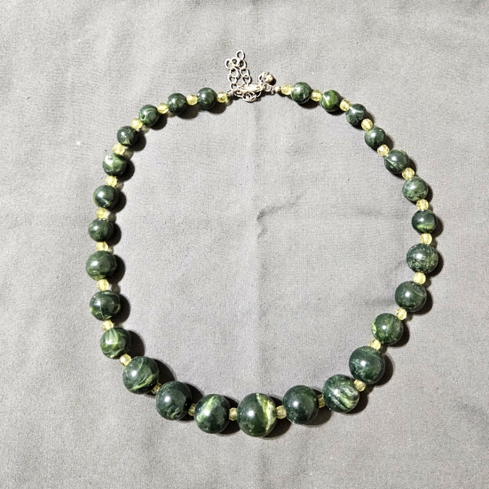 Green beads necklace